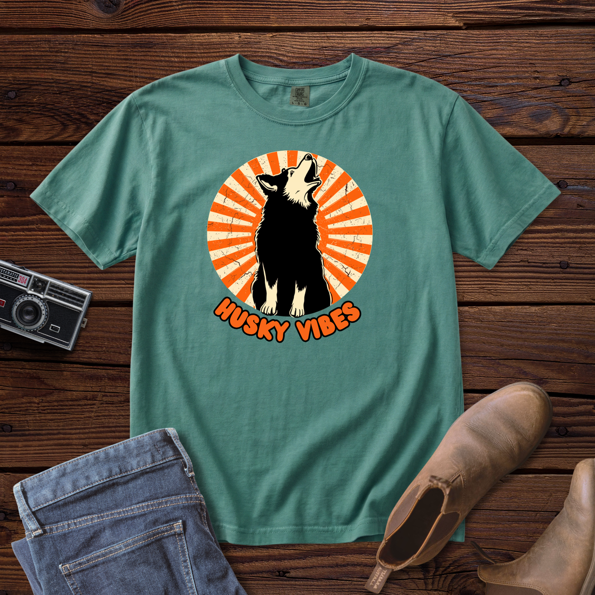 Husky Vibes Retro Tee